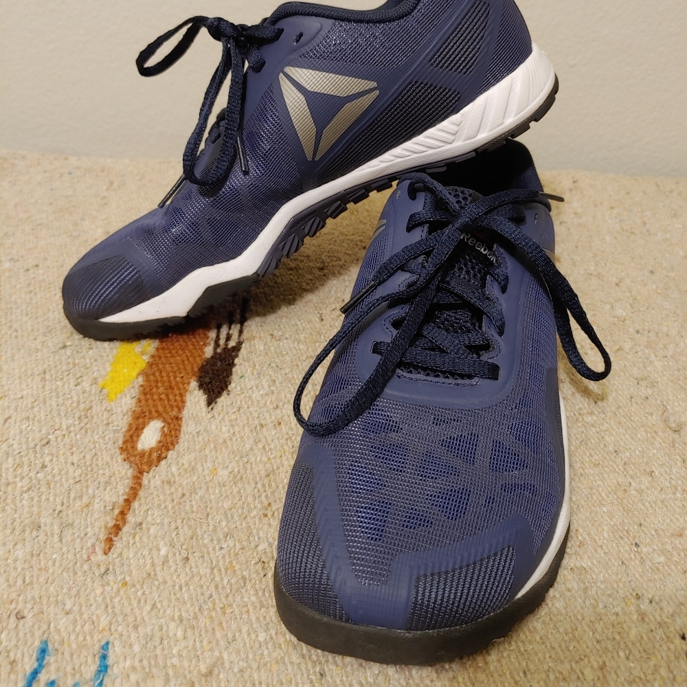 Navy blue reebok crossfit nanos 6